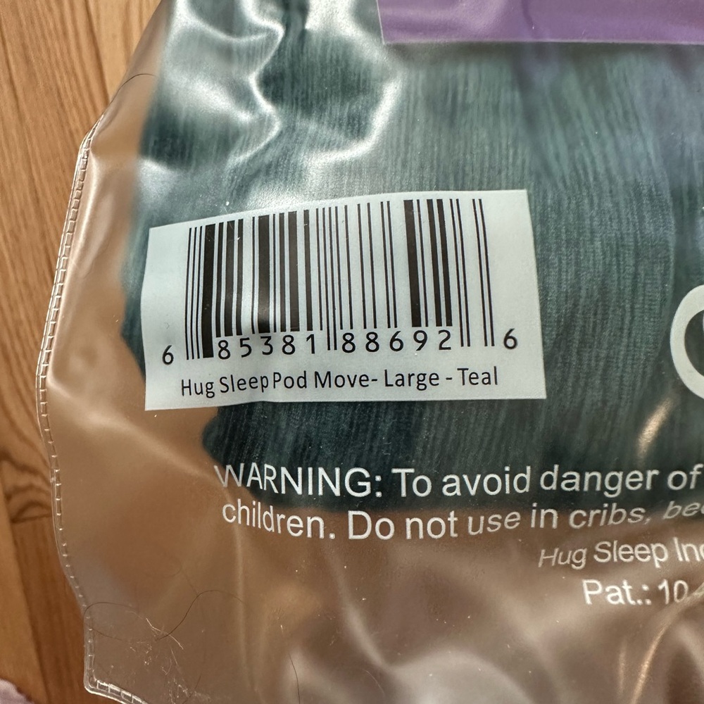 Hug Sleep Pod - Large Teal non-hooded sleep pod-never taken out of packaging!